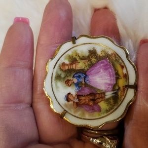 LIMOGES TINY PLATE‎ ANTIQUE BROOCH Made in FRANCE Victorian Couple Porcelain